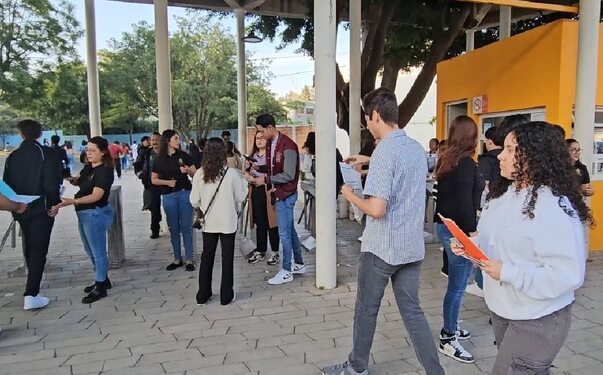 Aspirantes que realizaron el examen de admisión de la UDG