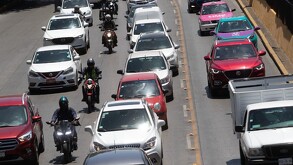 El Hoy No Circula se aplica a través de un calendarios prestablecido por las autoridades de acuerdo al engomado y terminación de placa