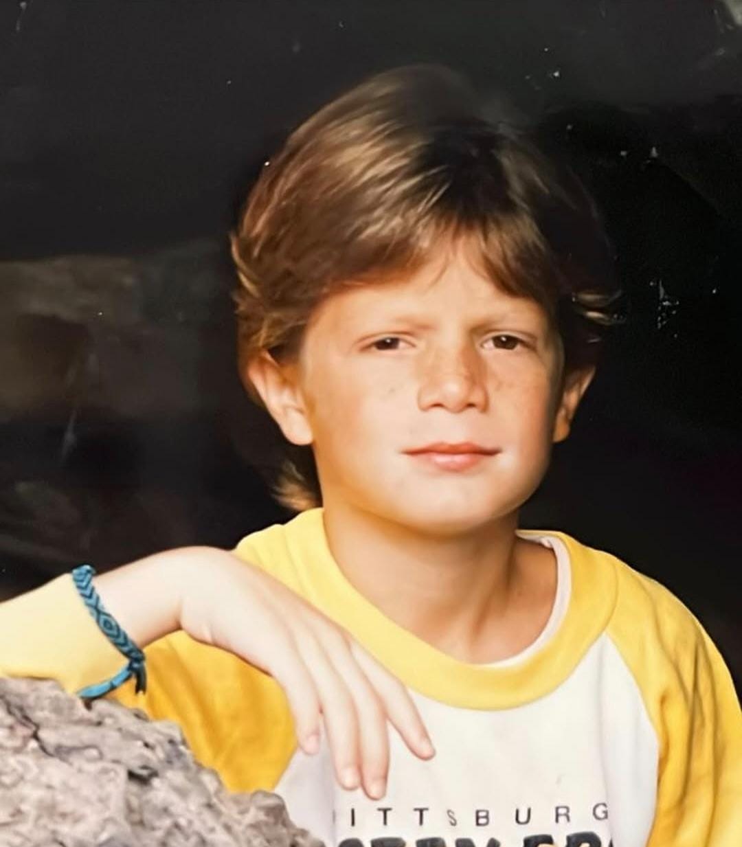 Facundo hizo su debut en la televisión mexicana, dentro del programa Depasonico, el cual era producido por Telehit.