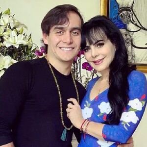 Maribel Guardia relata como reaccionó cuando se enteró de la muerte de Julián Figueroa