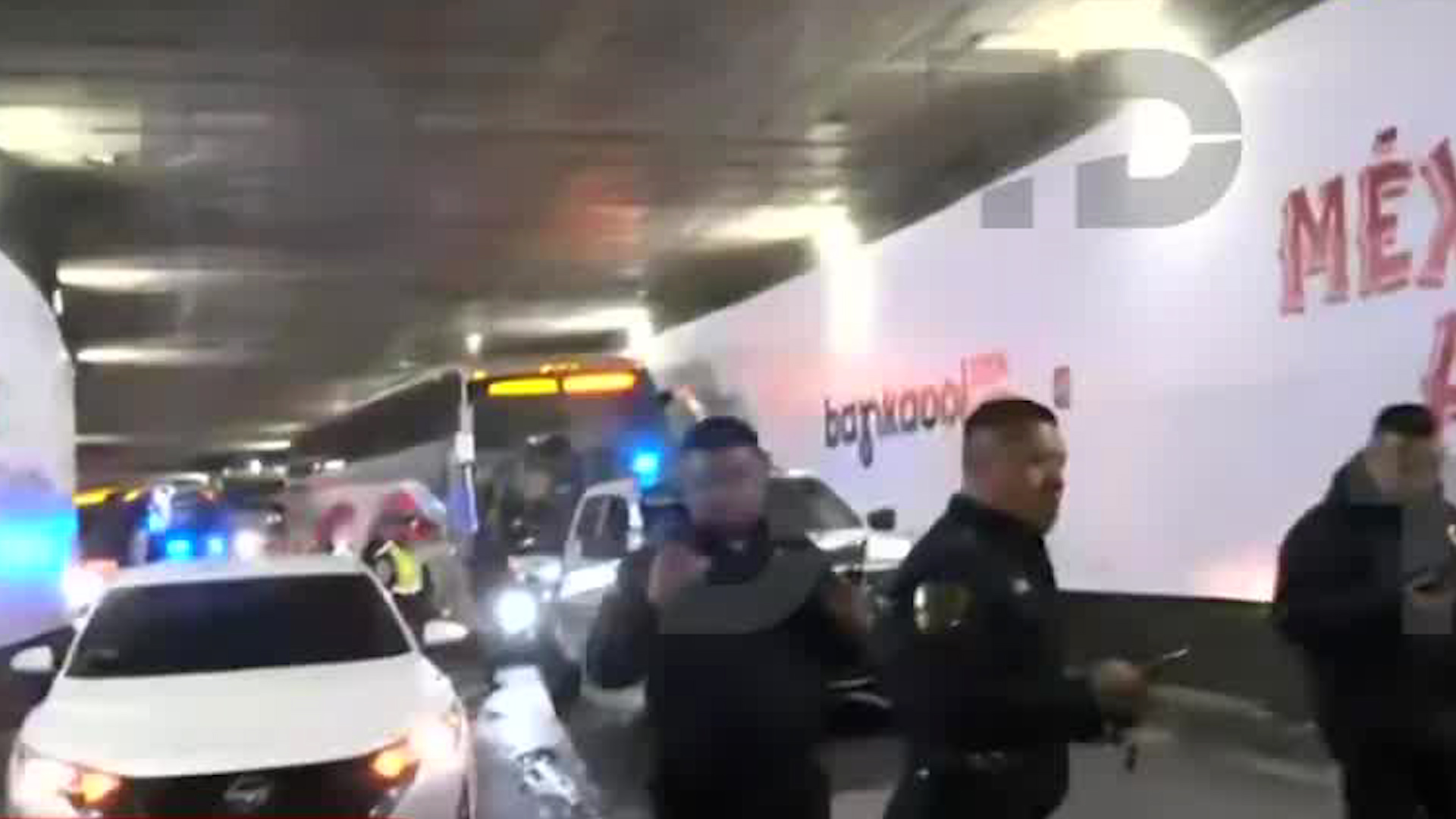La circulación se detuvo a la vez que se implementaron los dispositivos pertinentes desde la avenida Florencia en CdMx.