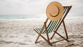 ¿Hay días feriados oficiales en agosto?