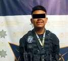 Un joven de 18 años fue detenido por estar uniformado como policía y poseer en un arma en Guadalupe, Nuevo León.