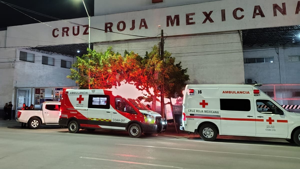 Un hombre fue apuñalado en el abdomen presuntamente por su hijastro en la colonia Francisco Villa de Torreón tras una fuerte discusión familiar.