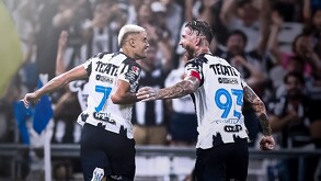Berterame y Sergio Ramos festejando una anotación con Rayados.
