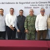 Decomisan más de 9 toneladas de droga y detienen a 65 personas en Sinaloa tras operativos federales Decomisan más de 9 toneladas de droga y detienen a 65 personas en Sinaloa tras operativos federales