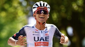 Isaac del Toro sigue haciendo historia en el ciclismo, ahora ganando el Circuito de Getxo, una tradicional carrera ganada en su mayoría por españoles.
