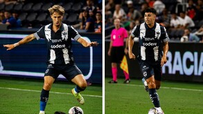 Sergio Canales y Jorge Rodríguez en el partido de Rayados vs New York RB.