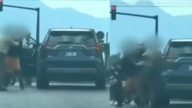 Una riña entre un repartidor de comida en motocicleta y un conductor de la tercera edad fue captada en video en Escobedo, NL.