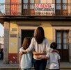 Madre soltera pierde mil pesos al intentar rentar casa en Guadalajara a través de rede sociales; la vivienda ya estaba habitada y la arrendadora desapareció.
