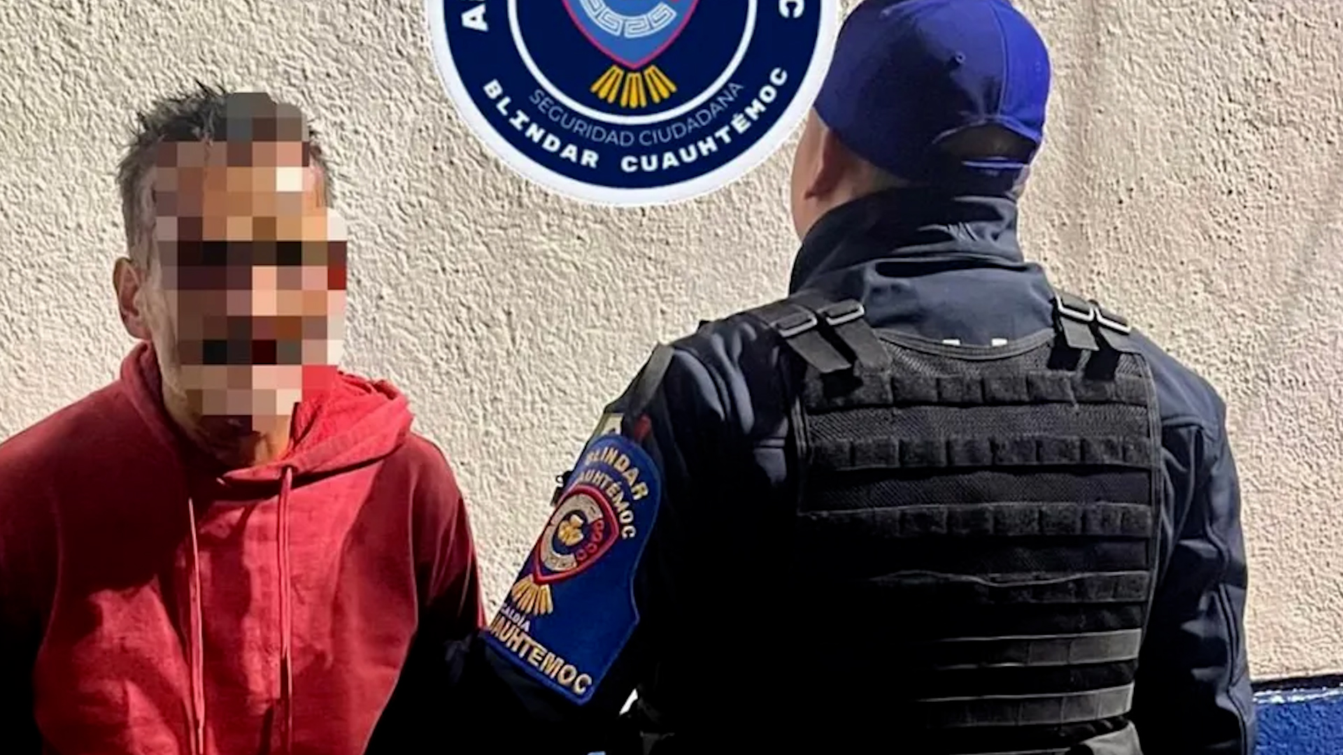 Policías capitalinos hacían sus rondines en la colonia San Rafael cuando una mujer les solicitó apoyo, pues un sujeto le realizó tocamientos en sus glúteos.