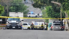 Durante la madrugada de este lunes se registró un multihomicidio en un taller de motocicletas en Guadalajara, dejando el saldo de cuatro personas muertas.
