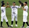 Los Sultanes de Monterrey vencieron a los Dorados de Chihuahua para quedarse con el liderato de la Zona Norte.