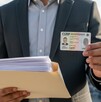 La CURP biométrica deberá ser considerada como una identificación oficial, más no sustituye a la credencial de elector.