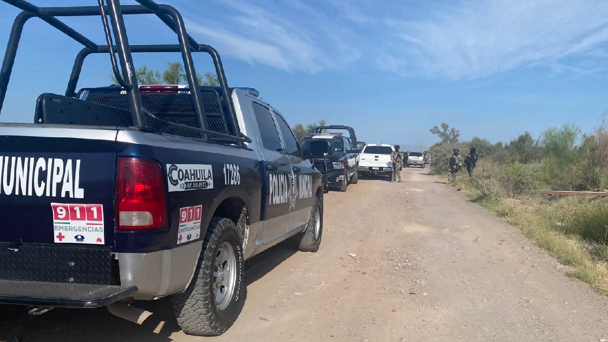Este martes, el cuerpo de un hombre fue encontrado sin vida y con signos de violencia en la carretera Matamoros-La Partida, a la altura del ejido La Esperanza. Este martes, el cuerpo de un hombre fue encontrado sin vida y con signos de violencia en la carretera Matamoros-La Partida, a la altura del ejido La Esperanza.