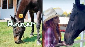 elena larrea con un caballo