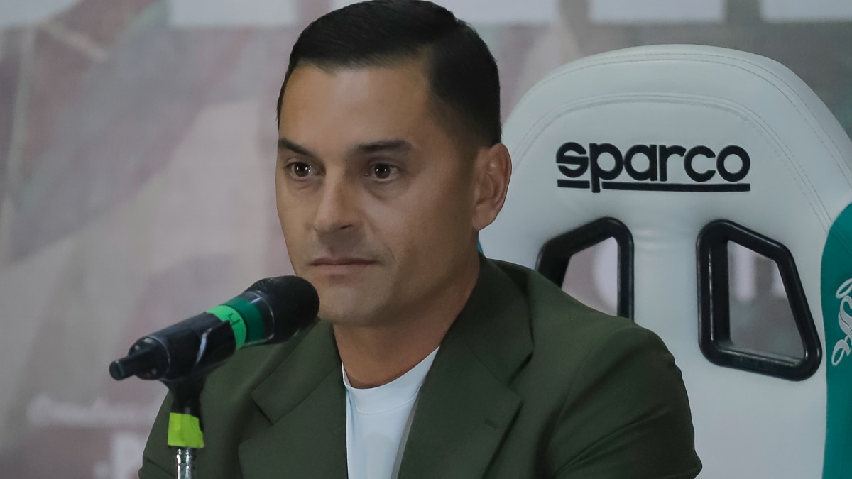El técnico de Santos Laguna, Francisco Rodríguez, ha salido a dar la cara en medio de una racha de malos resultados
