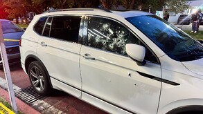 Ataque a balazos ocurrió en concurrida colonia de Guadalajara dejando a un hombre herido. Vecinos exigen avances en la investigación.