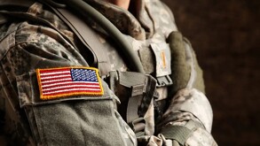 Tiroteo en base militar Fort Stewart de Georgia deja cinco soldados heridos luego de que el sargento Quornelius Radford abriera fuego y fuera derribado.