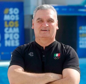 Iván Bautista, entrenador de clavadísimo.