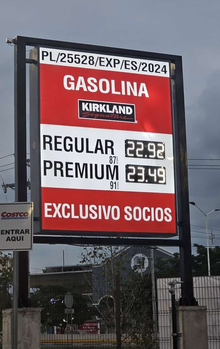 Costco abre nueva sucursal en Zapopan y sorprende con su primera gasolinera en la zona. Descubre aquí cuál es el precio por litro de gasolina regular y premium.