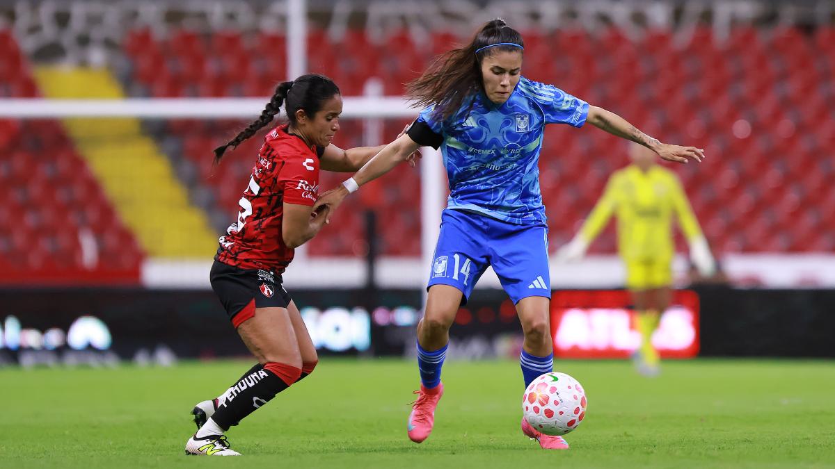 Tigres Femenil se impuso con autoridad a las rojinegras en el Estadio Jalisco.