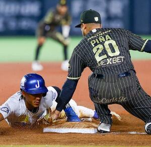 Charros de Jalisco bases robadas.
