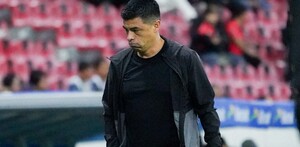 Pachuca venció por tres goles a cero al Atlas y la afición rojinegra mostró su descontento coreando una petición al equipo.