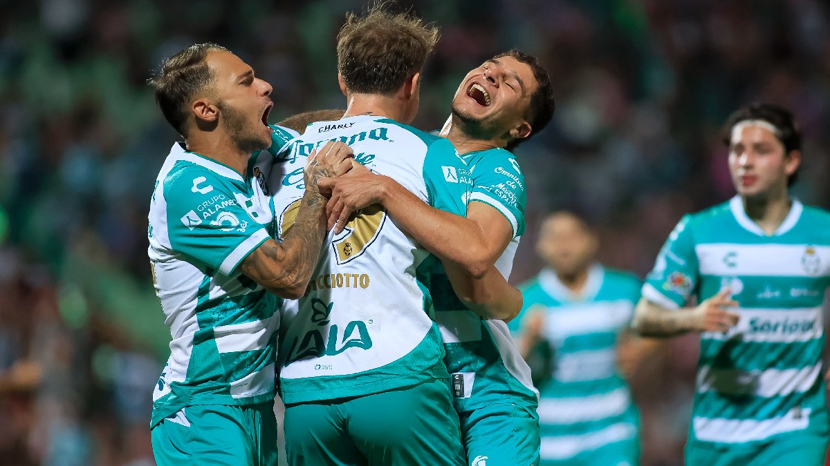 Santos Laguna se impuso 1-0 ante las Chivas de Guadalajara, en duelo de la fecha 4 del Apertura 2025 Santos Laguna se impuso 1-0 ante las Chivas de Guadalajara, en duelo de la fecha 4 del Apertura 2025