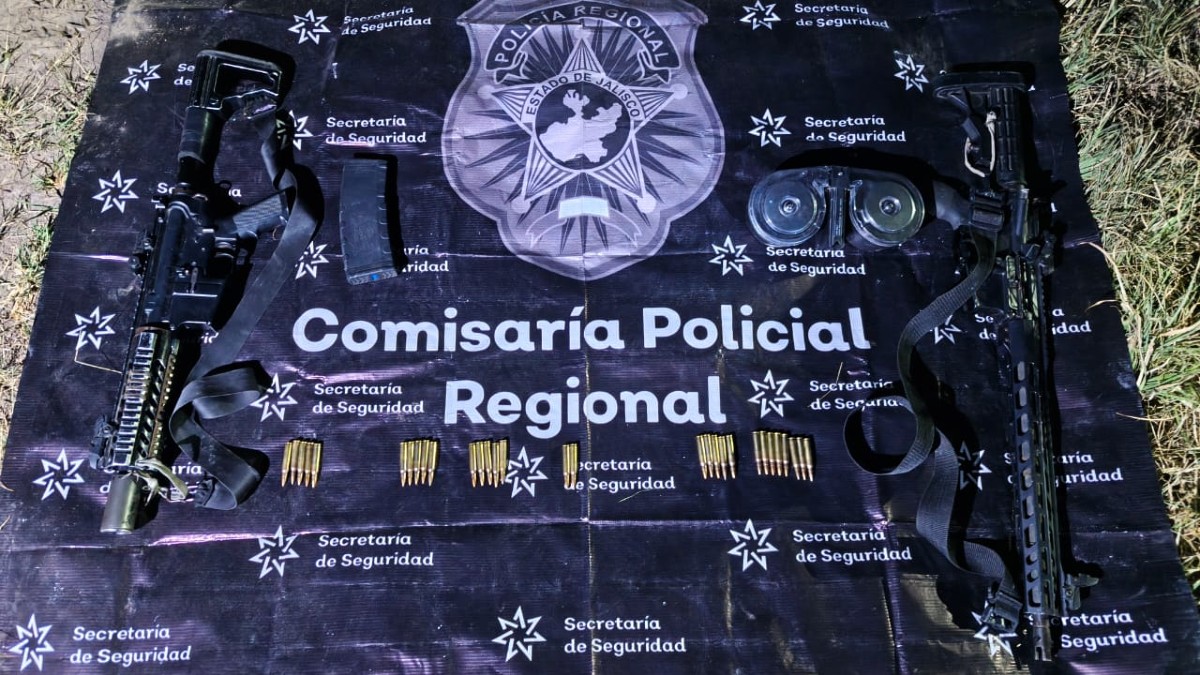 Aseguran rancho en Teocaltiche tras ataque armado e incautaron armas de alto calibre. Los atacantes lograron escapar y continúan de búsqueda y captura. Aseguran rancho en Teocaltiche tras ataque armado e incautaron armas de alto calibre. Los atacantes lograron escapar y continúan de búsqueda y captura.