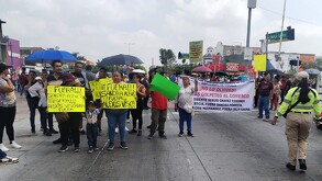 Comerciantes del municipio de Tonalá realizaron una manifestación y el cierre vial de calles del centro del municipio.