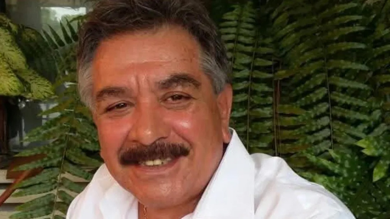 El exsecretario del Ayuntamiento de Linares, Rubén Doria, fue agredido al salir de una tienda departamental en la colonia Calzada Modesto Galván.