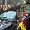 ¿Cuánto cubre el seguro de auto la pérdida por inundación o caída de árboles a causa de las fuertes lluvias?