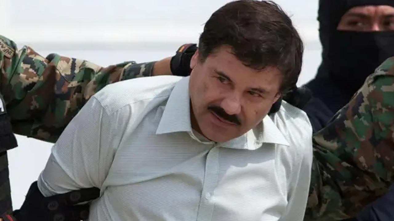 ‘El Chapo’ Guzmán obtuvo autorización del gobierno de EU para comunicarse con su nuevo abogado.