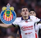 Hugo Camberos seguirá jugando en Chivas.