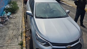 Roban auto en Escobedo y lo encuentran en CdMx