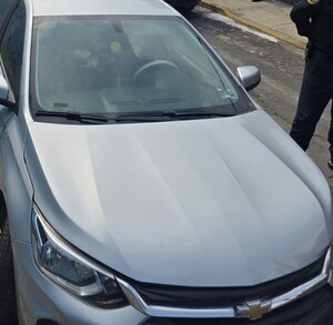 Roban auto en Escobedo y lo encuentran en CdMx