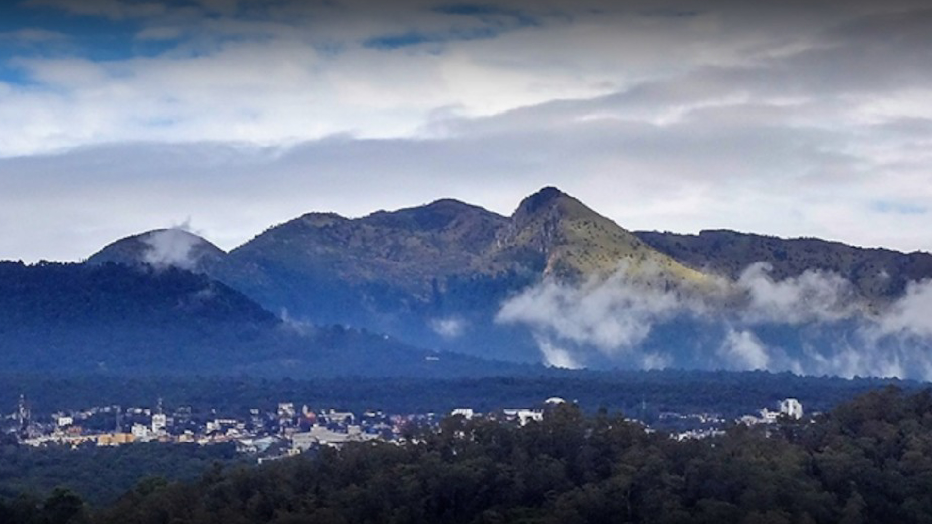 Familias buscadoras y habitantes del Ajusco confirman que la zona se ha convertido en un depósito clandestino de cadáveres.
