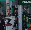 Desabasto de gasolina impacta a mil 400 estaciones en el Valle de México; aseguran es un problema de transporte.