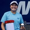 La tenista de Michoacán logró su triunfo en sets corridos ante la tenista hidrocálida.