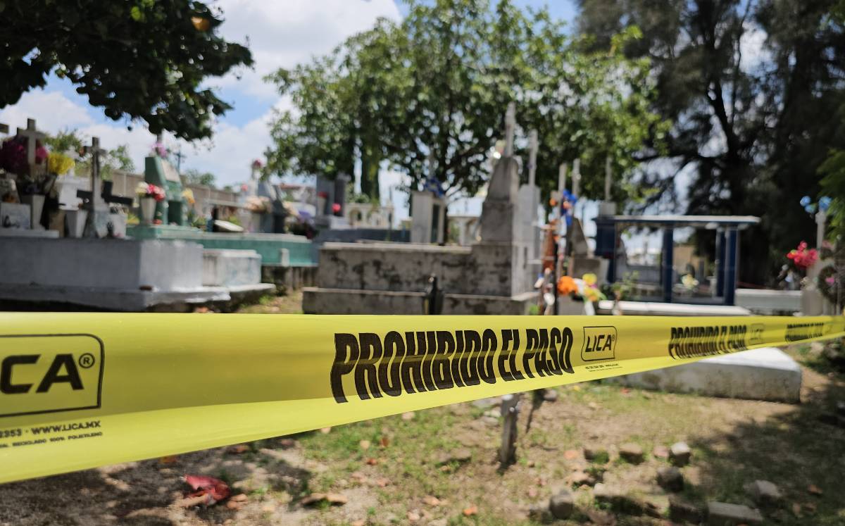 Autoridades se niegan a buscar: Madre clama por prospección en panteón donde estaría su hija