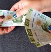 Autoridades y víctimas advierten sobre el peligro de caer en operan los préstamos ‘gota a gota’. Aquí te explicamos en qué consiste y cómo puedes evitar caer.