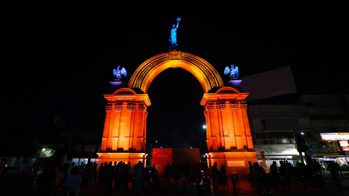 Restauración del Arco de la Independencia en Monterrey
