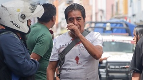 Comerciantes de las 3 Norte sostuvieron un fuerte choque con elementos municipales luego de que les fuera decomisada mercancía durante su venta.