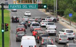 El municipio de San Pedro Garza García, Nuevo León colocó un sistema para proteger los semáforos de las fallas eléctricas.