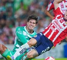 Santos Laguna enfrentará una baja significativa en su línea defensiva para el partido de este viernes. Se trata del mexicano Haret Ortega