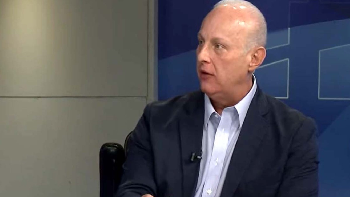 El alcalde de Torreón, Román Alberto Cepeda, confirmó en entrevista que realizará una importante reestructuración en su administración municipal