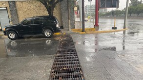 Cierres en pasos vehiculares de Monterrey
