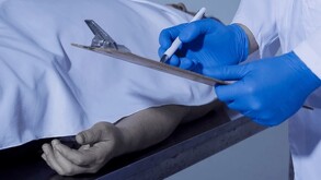 El IJCF aclaró que no son 9 mil cuerpos sin identificar, sino 2 mil 499, al ser segmentos humanos y no cuerpos completos, generando confusión en cifras.