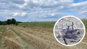 Un objeto volador no identificado explotó en un campo de maíz en Polonia; autoridades investigan si pudo tratarse de un dron militar o de contrabando.